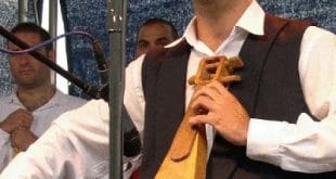 El rabel (el violín árabe)