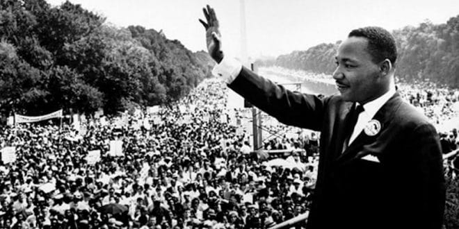 Martin Luther King en la Marcha sobre Washington D.C. Por los Derechos Civiles 28 de agosto de 1963. WikiCommons