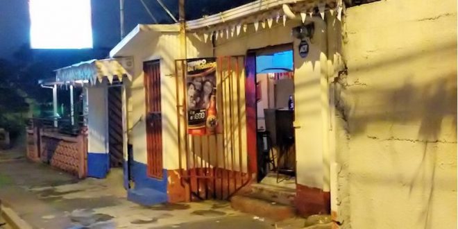 Bar Zapote