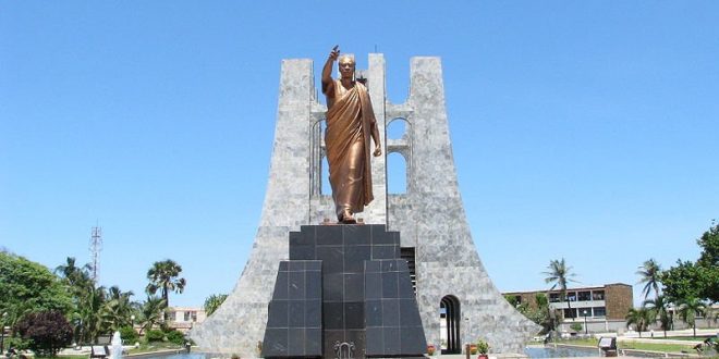 Memorial a Kwame Nkrumah en Accra. WikiCommons