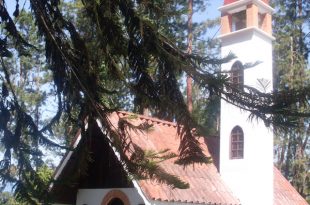 El templo y el legado de don Vito Sansonetti en Coto Brus