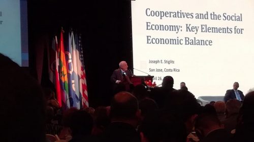 Stiglitz: Cooperativas y la Economía Social
