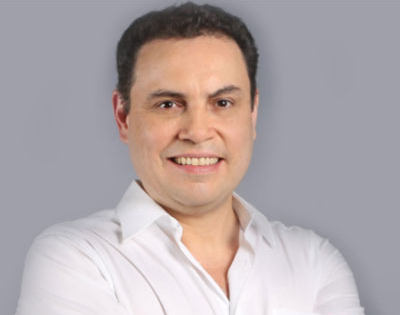 Carlos Ricardo Benavides