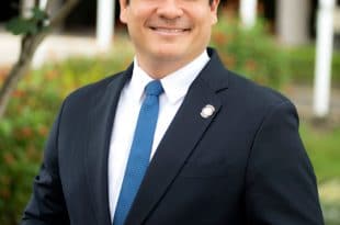Carlos Alvarado