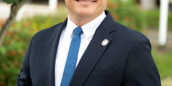 Carlos Alvarado
