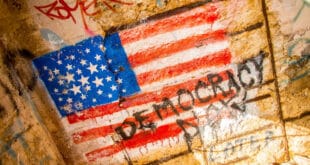 ¿Frente a una crisis de la democracia en los Estados Unidos?