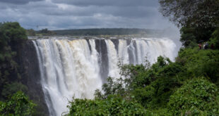 Cataratas del Iguazú vs. Cataratas Victoria: ¿cuáles son más bellas?