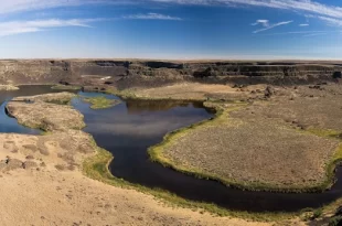 Dry Falls