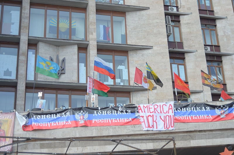 Barricadas en la ciudad de Donetsk