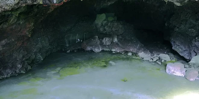 Cueva de hielo