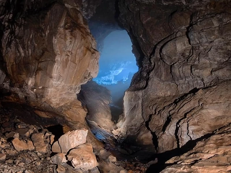 Cueva Chevé