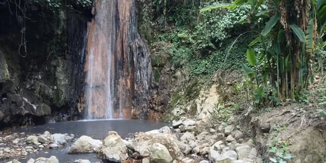 Diamond Falls