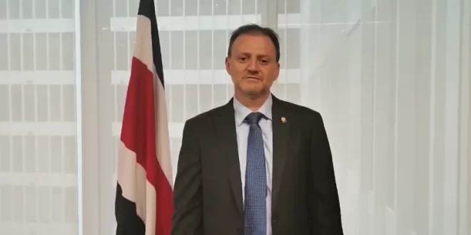Diputado Diego Vargas