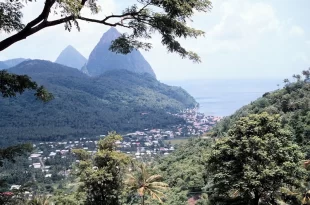 Los Pitons