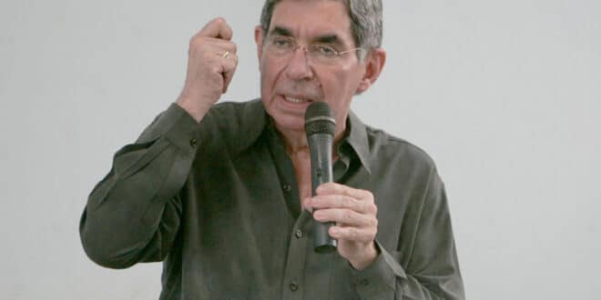 Oscar Arias