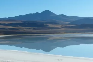El Laco: el volcán más raro del mundo