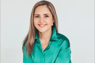 Alejandra Larios