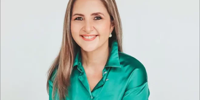 Alejandra Larios