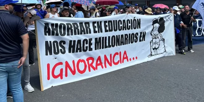 Educación
