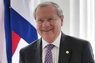 Enrique Castillo