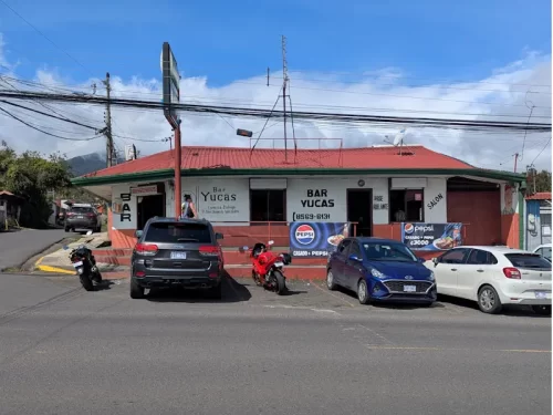 Bar Yucas