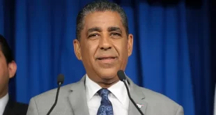 Adriano Espaillat