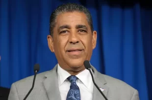 Adriano Espaillat
