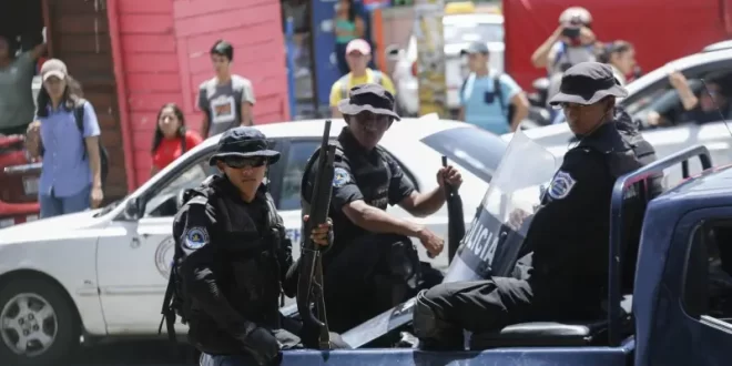 Policía nicaragüense