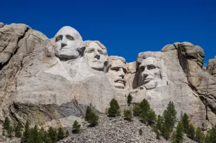 Monte Rushmore