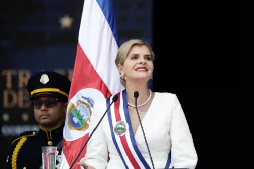 Laura Fernández